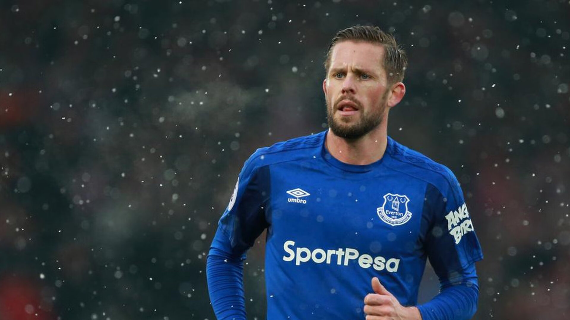 加纳乔双助攻闪耀斯坦福桥,蓝军起飞再夺辉煌