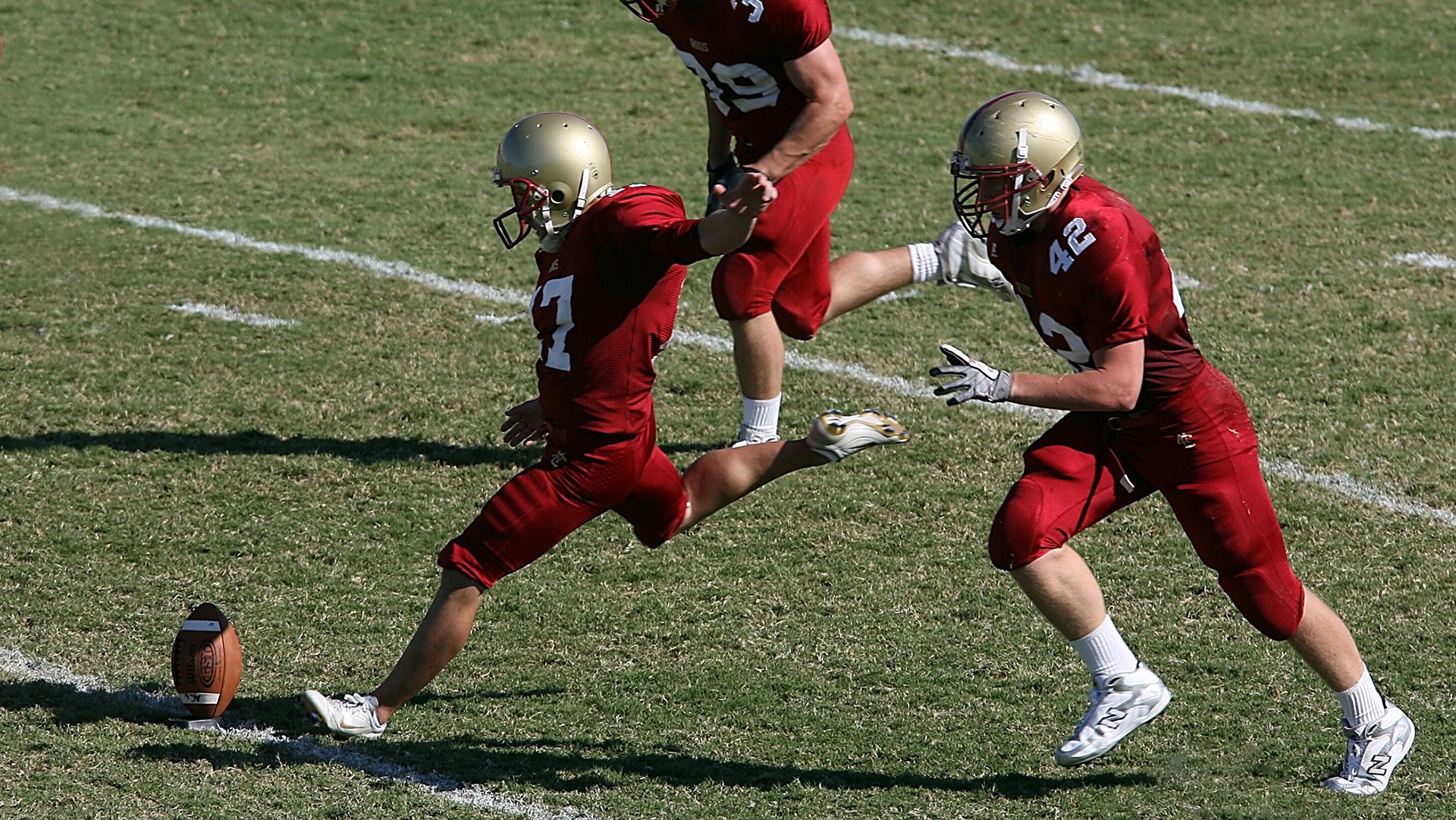 加纳乔双助攻闪耀斯坦福桥,蓝军起飞再夺辉煌